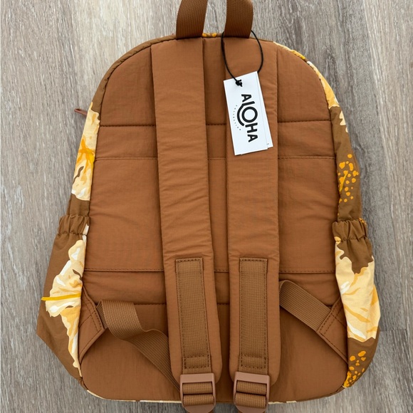 Aloha Collection NWT Backpack - Picture 3 of 5
